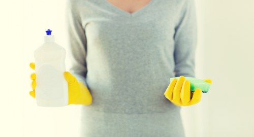 Professional end of tenancy house cleaning service introduction in a rental property